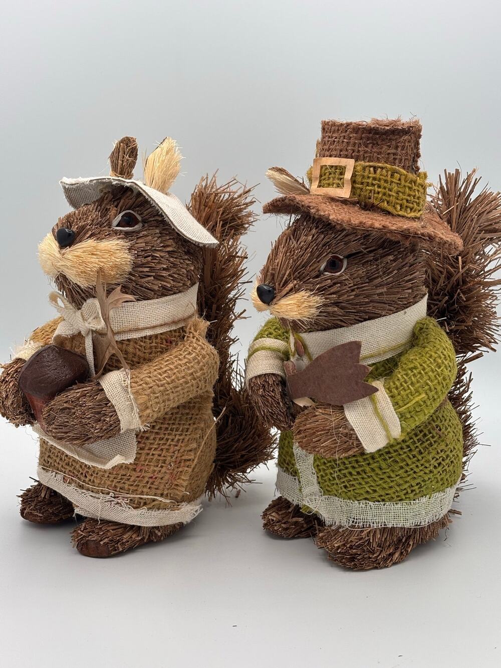 Set of 2 Harvest Squirrel Figurines Fall Leaves Pilgrim Thanksgiving Table